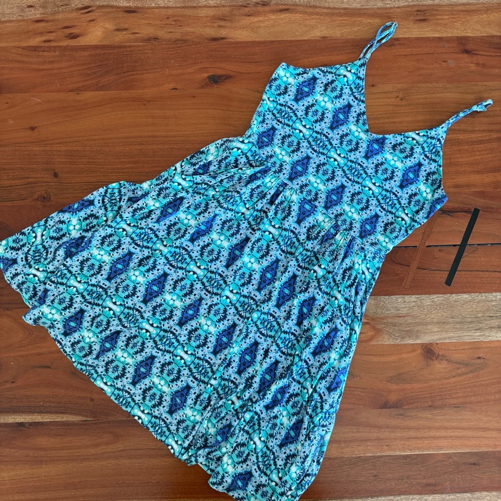 🦊 Cynthia Rowley Teal and Navy Patterned Dress